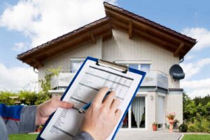 3i Inspectors Conducting Home Inspection in Baytown, TX